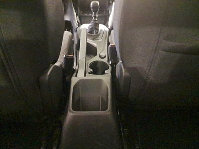 peugeot-208-bluehdi-73kw-100cv-active-20 Thumbnail