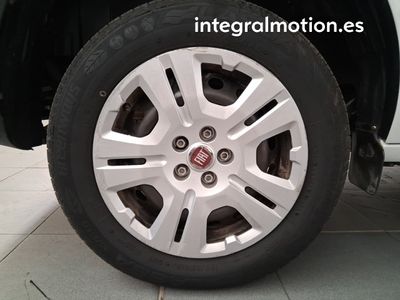 fiat-dobl-1-3-mtj-furgon-95cv-18 Thumbnail