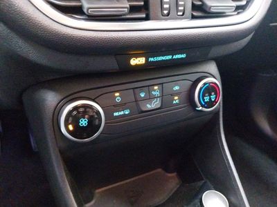 ford-fiesta-1-1-ti-vct-55kw-75cv-trend-5p-16 Thumbnail