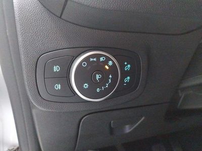 ford-fiesta-1-1-ti-vct-55kw-75cv-trend-5p-13 Thumbnail