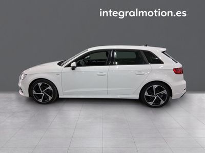 audi-a3-sportback-30-tdi-85kw-116cv-23 Thumbnail