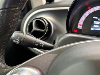 smart-fortwo-coup-electric-drive-55-bater-a-13 Thumbnail