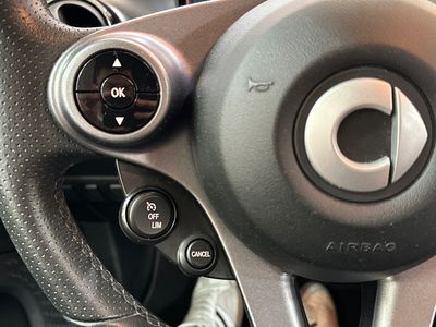 smart-fortwo-coup-electric-drive-55-bater-a-11 Thumbnail