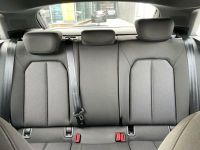 audi-a3-sportback-30-tdi-85kw-116cv-19 Thumbnail