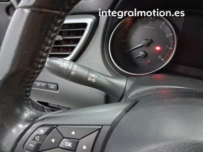 nissan-qashqai-dig-t-85-kw-115-cv-acenta-13 Thumbnail