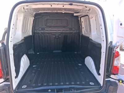 toyota-proace-city-1-5d-56kw-75cv-gx-650kg-media-5 Thumbnail