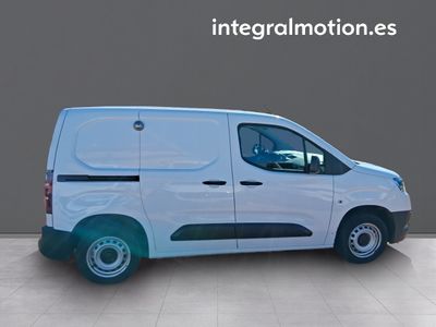 toyota-proace-city-1-5d-56kw-75cv-gx-650kg-media-14 Thumbnail