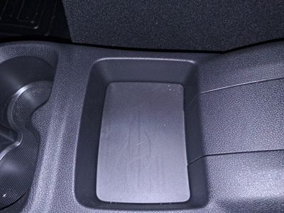 toyota-proace-city-verso-combi-gx-l1-1-5d-100cv-6mt-21 Thumbnail