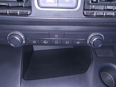toyota-proace-city-verso-combi-gx-l1-1-5d-100cv-6mt-16 Thumbnail