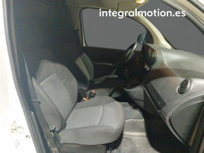 mercedes-citan-1-5-cdi-109-furgon-95cv-9 Thumbnail