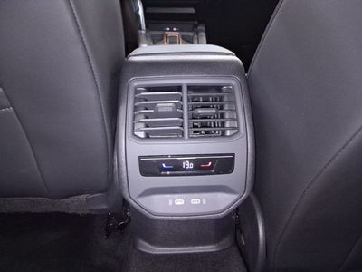 cupra-le-n-1-5-etsi-110kw-150cv-dsg-20 Thumbnail