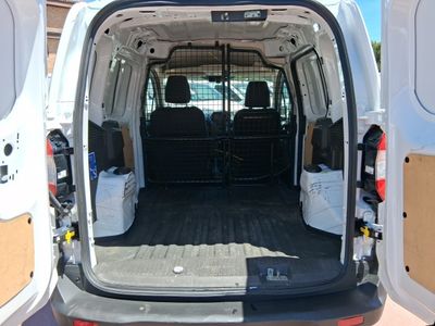 ford-transit-courier-van-trend-1-5tdci-100-cv-73-kw-5 Thumbnail