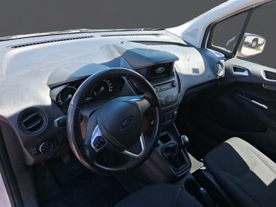 ford-transit-courier-van-trend-1-5tdci-100-cv-73-kw-7 Thumbnail