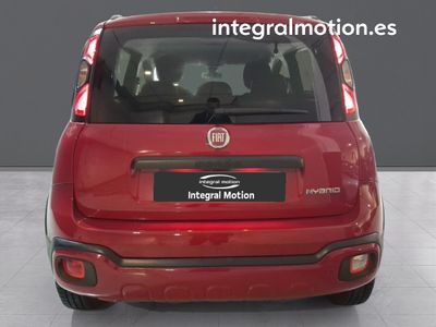 fiat-panda-panda-1-0-hybrid-51kw-70cv-24 Thumbnail