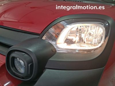 fiat-panda-panda-1-0-hybrid-51kw-70cv-26 Thumbnail