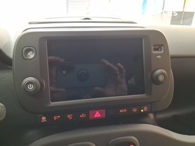 fiat-panda-panda-1-0-hybrid-51kw-70cv-14 Thumbnail