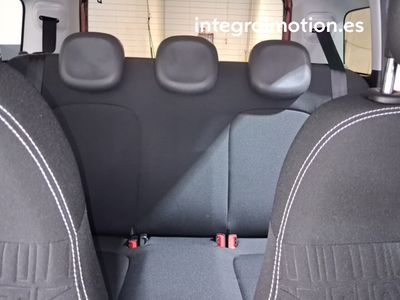 fiat-panda-panda-1-0-hybrid-51kw-70cv-19 Thumbnail