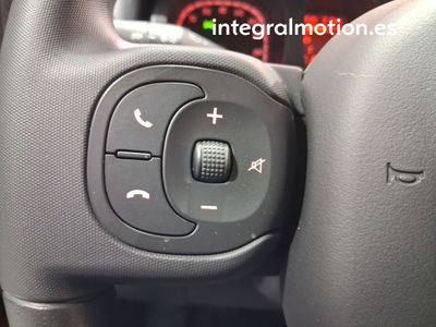 fiat-panda-panda-1-0-hybrid-51kw-70cv-11 Thumbnail