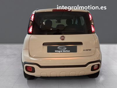 fiat-panda-panda-1-0-hybrid-51kw-70cv-24 Thumbnail