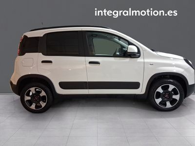 fiat-panda-panda-1-0-hybrid-51kw-70cv-25 Thumbnail