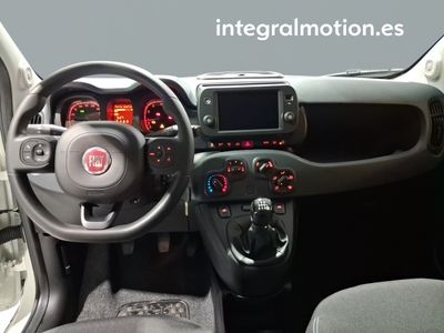 fiat-panda-panda-1-0-hybrid-51kw-70cv-6 Thumbnail