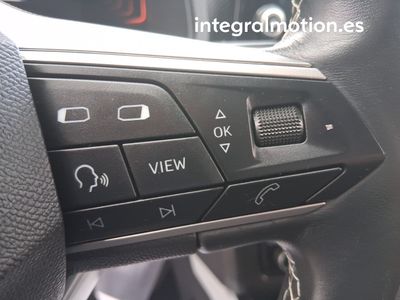 seat-arona-1-0-tsi-85kw-style-special-edition-12 Thumbnail