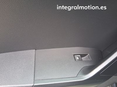 seat-arona-1-0-tsi-85kw-style-special-edition-39 Thumbnail