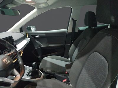 seat-arona-1-0-tsi-85kw-style-special-edition-5 Thumbnail