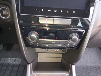 suzuki-vitara-1-4-t-s3-mild-hybrid-16 Thumbnail