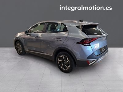 kia-sportage-1-6-crdi-mhev-100kw-136cv-drive-4x2-3 Thumbnail