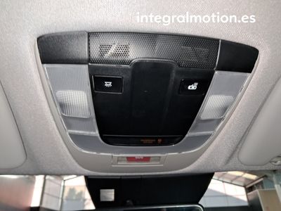 kia-sportage-1-6-crdi-mhev-100kw-136cv-drive-4x2-18 Thumbnail