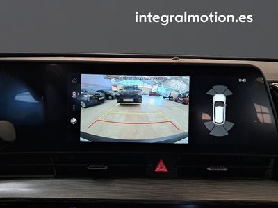 kia-sportage-1-6-crdi-mhev-100kw-136cv-drive-4x2-15 Thumbnail