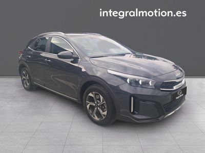 kia-xceed-1-0-t-gdi-business-74kw-100cv-2 Thumbnail