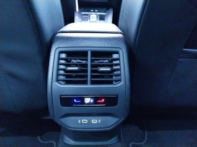 cupra-formentor-1-5-tsi-110kw-150-cv-dsg-20 Thumbnail