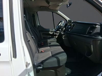 ford-transit-custom-kombi-2-0-tdci-96kw-320-l1-trend-9 Thumbnail