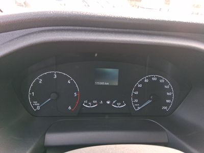 ford-transit-custom-kombi-2-0-tdci-96kw-320-l1-trend-8 Thumbnail