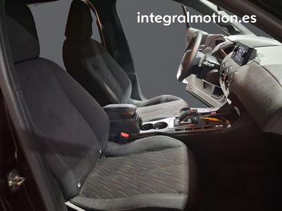 ds-ds-3-bluehdi-96-kw-auto-be-chic-8 Thumbnail