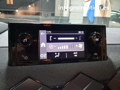 ds-ds-3-bluehdi-96-kw-auto-be-chic-16 Thumbnail