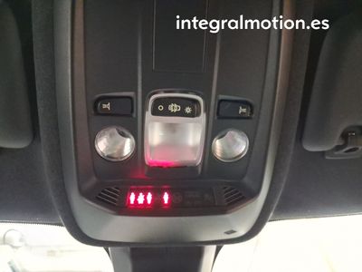 ds-ds-3-bluehdi-96-kw-auto-be-chic-18 Thumbnail