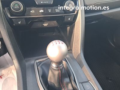 honda-civic-1-0-i-vtec-turbo-dynamic-nav-17 Thumbnail