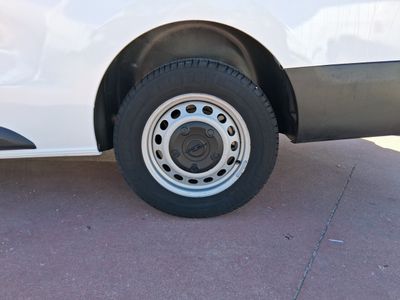 opel-vivaro-larga-1-5-select-100cv-l3h1-18 Thumbnail