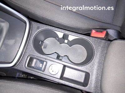 audi-a3-sportback-30-tdi-85kw-116cv-21 Thumbnail