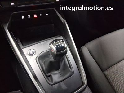 audi-a3-sportback-30-tdi-85kw-116cv-17 Thumbnail