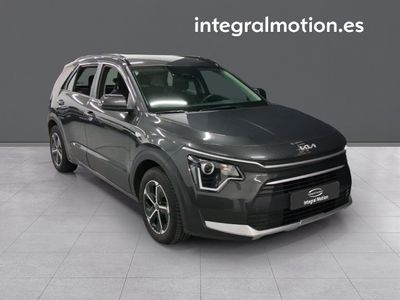 kia-niro-1-6-gdi-hev-104kw-141cv-concept-2 Thumbnail
