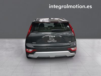 kia-niro-1-6-gdi-hev-104kw-141cv-concept-24 Thumbnail