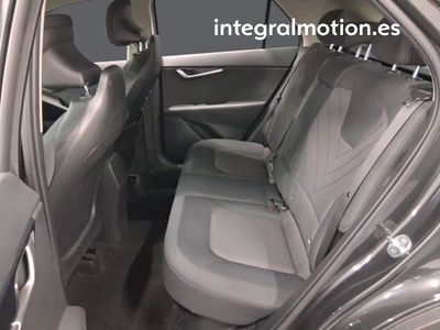 kia-niro-1-6-gdi-hev-104kw-141cv-concept-9 Thumbnail