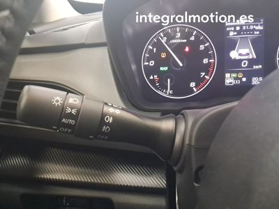 subaru-crosstrek-2-0i-hybrid-cvt-touring-13 Thumbnail