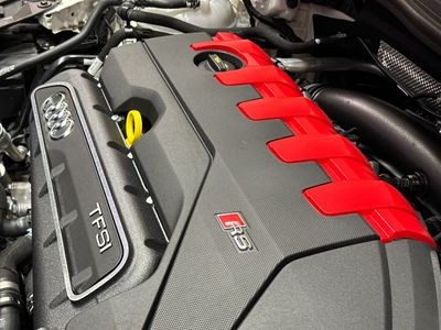 audi-a3-rs3-sportback-tfsi-294kw-quattro-s-tron-42 Thumbnail