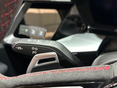 audi-a3-rs3-sportback-tfsi-294kw-quattro-s-tron-17 Thumbnail