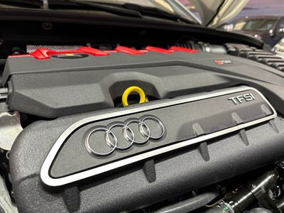 audi-a3-rs3-sportback-tfsi-294kw-quattro-s-tron-3 Thumbnail
